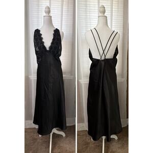 VTG Intimo Amore Black Lace Slip Dress Large Satin Open Back Strappy Romantic